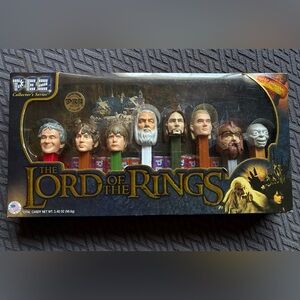 PEZ Lord of the Rings Collector's Series Dispenser Set